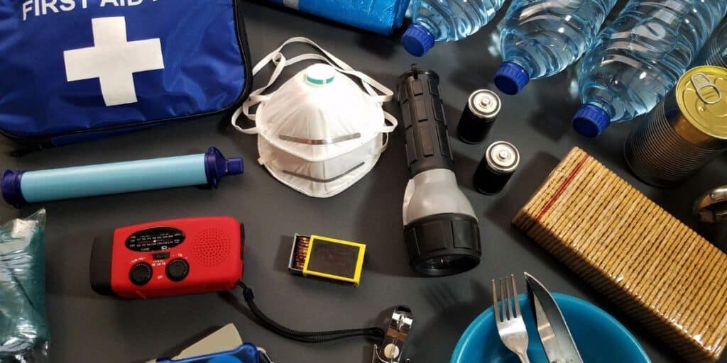 Top 16 Essentials For Preppers - And Why You Need Them | Survival Recon ...